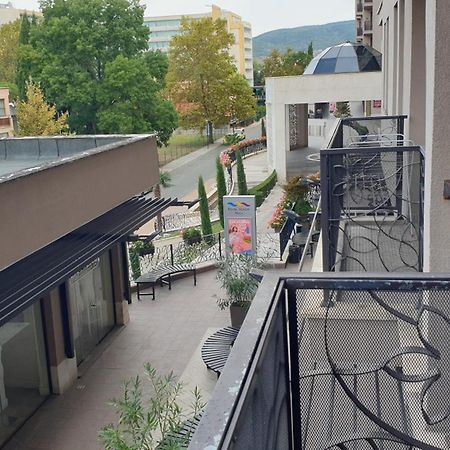 Royal Beach Private Apartments Napospart Kültér fotó