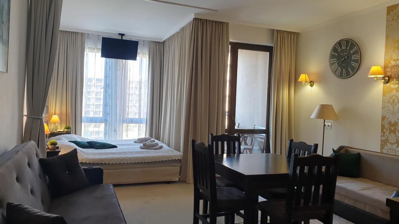 Royal Beach Private Apartments Napospart Kültér fotó