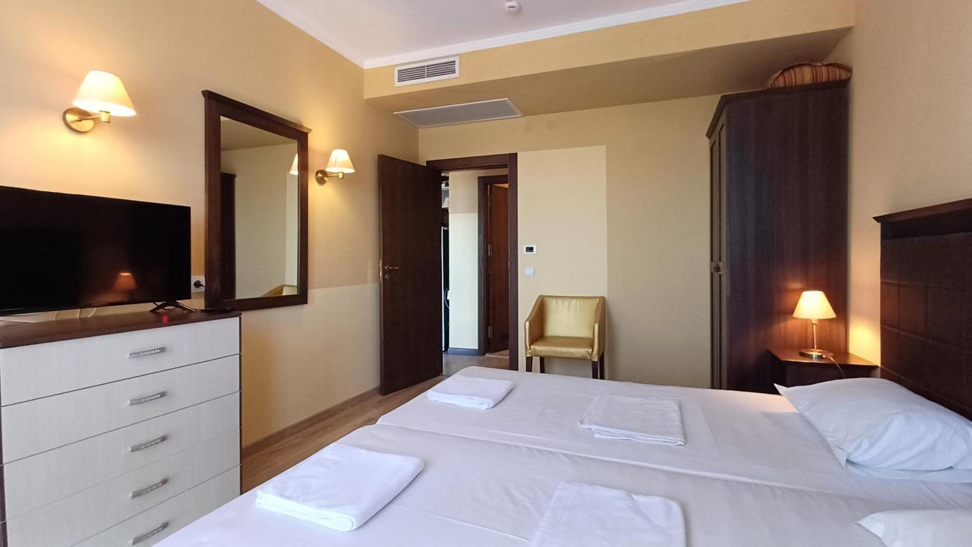 Royal Beach Private Apartments Napospart Kültér fotó