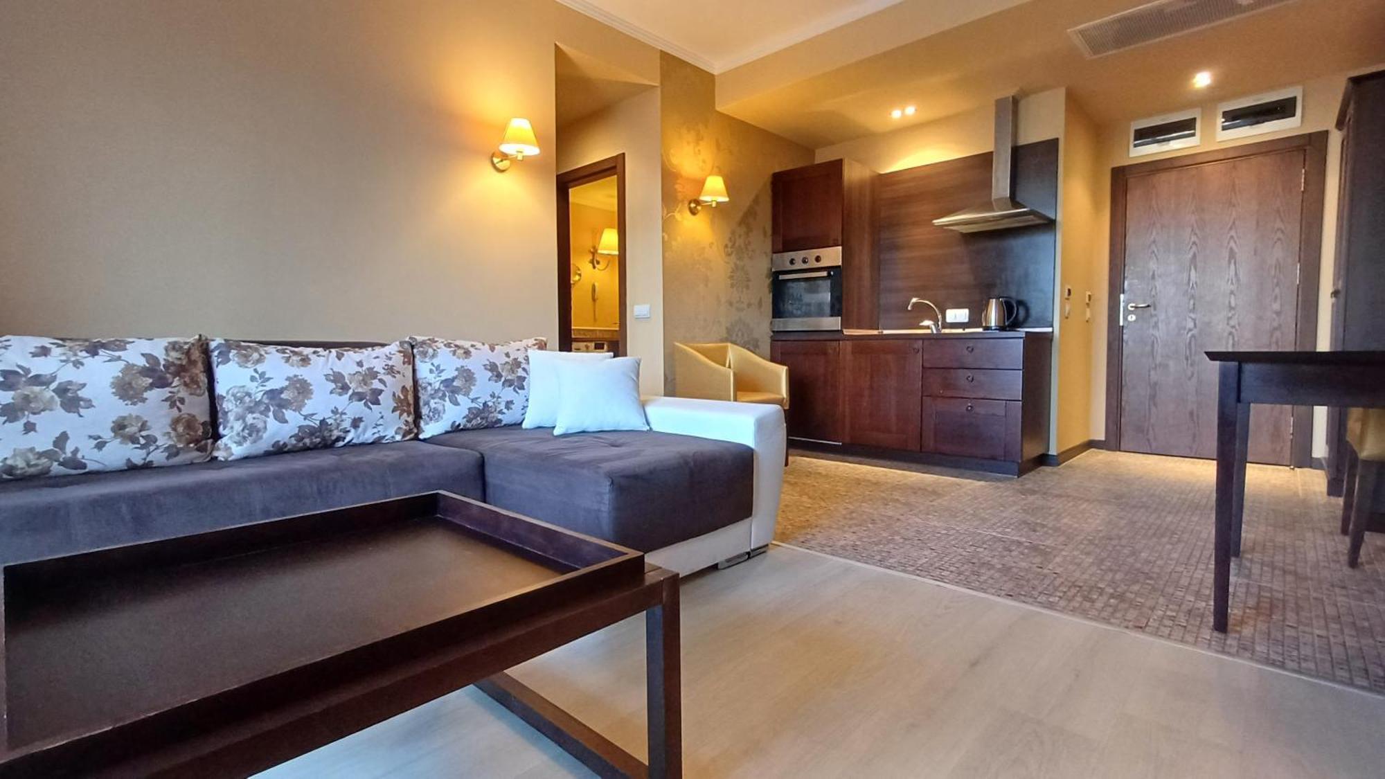 Royal Beach Private Apartments Napospart Kültér fotó