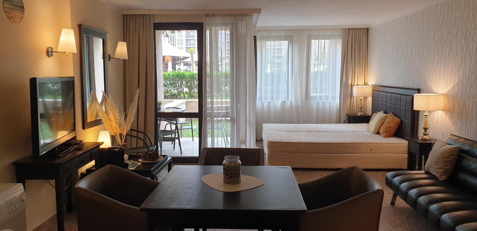 Royal Beach Private Apartments Napospart Kültér fotó