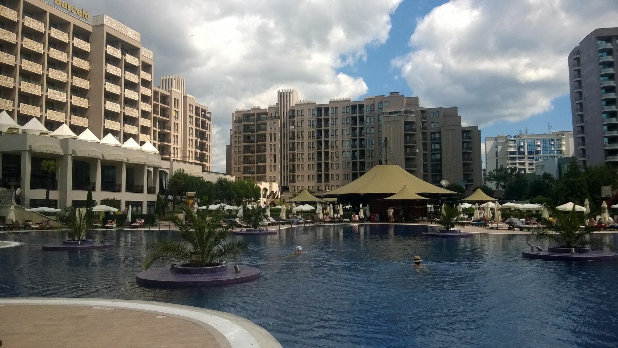 Royal Beach Private Apartments Napospart Kültér fotó
